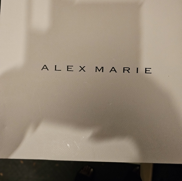 Size 9.5 Black Guess and Alex Marie boots - Picture 5 of 8